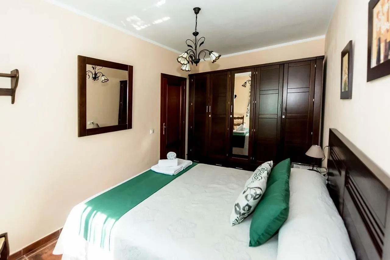 El Rehilete Villa Aracena 0*,
